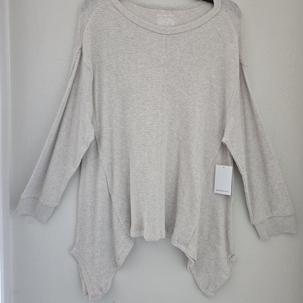 Westbound Woman's Cream White Waffle Knit Asymmetrical Hem Long Sleeve Top.
